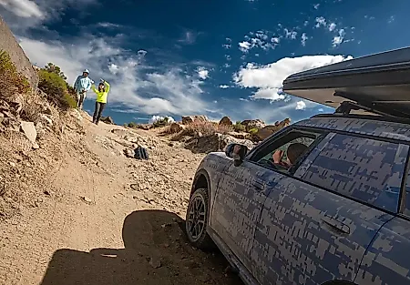 Mini Countryman против пустыни: новый внедорожный вариант испытывают на Rebelle Rally