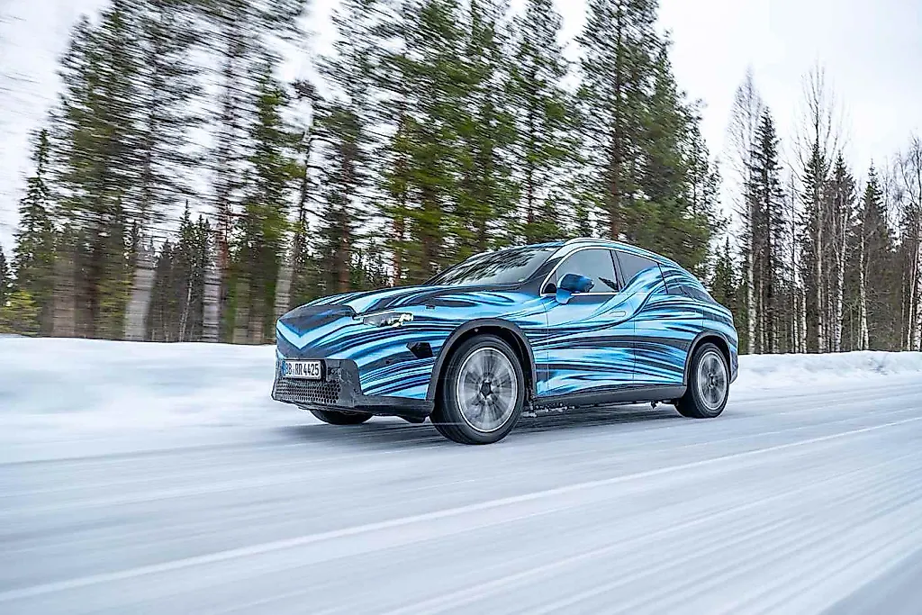 Mercedes-Benz GLC: Холодные испытания нового электрического внедорожника