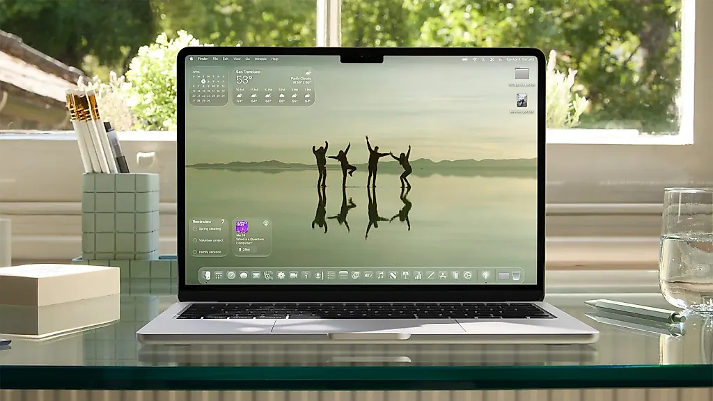 Apple показала новый macOS Tahoe 26 с "жидким стеклом"