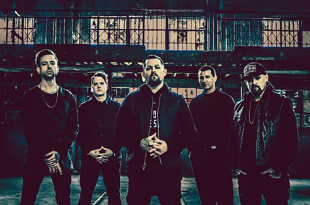 Good Charlotte возвращаются с новым альбомом 'Motel Du Cap'