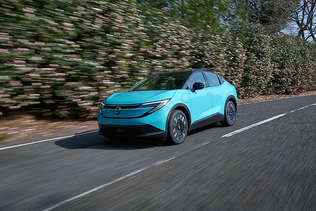 Перерождение Nissan Leaf: от уродца к красавцу