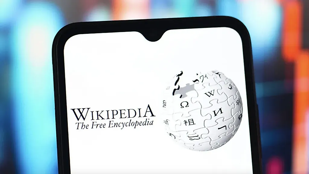 Википедия устраивает исторические баталии для Android