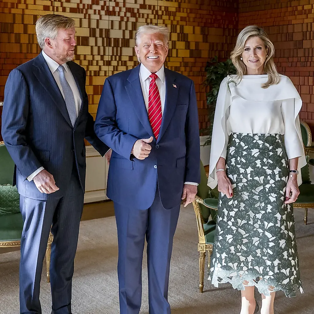 Королева Максима высмеивает Трампа и вызывает истерику в интернете