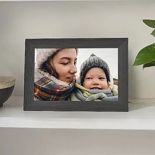 Проблемы с цифровыми фоторамками: Google заставляет снова брать в руки фотоаппарат