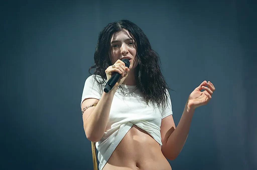 CD Lorde ‘Virgin’: Продюсеры шутят, а плееры плачут