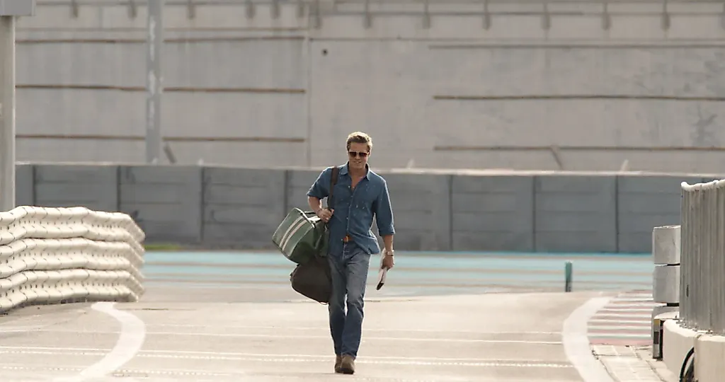 На грани скорости: кулисы съемок гоночной драмы “F1: Фильм”