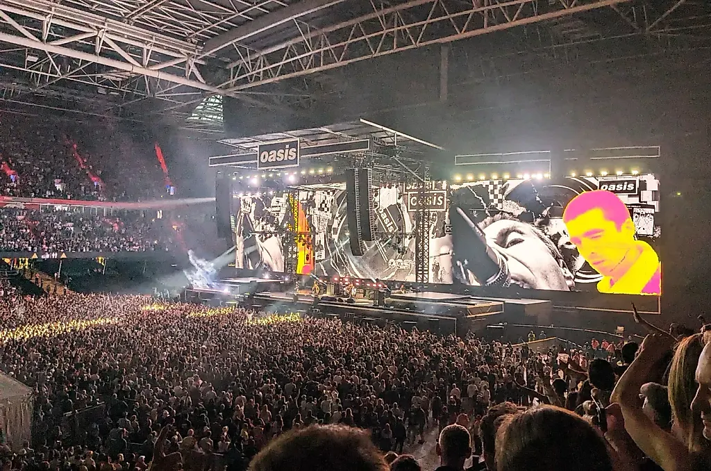 Оазис вернулся: Cardiff Live '25