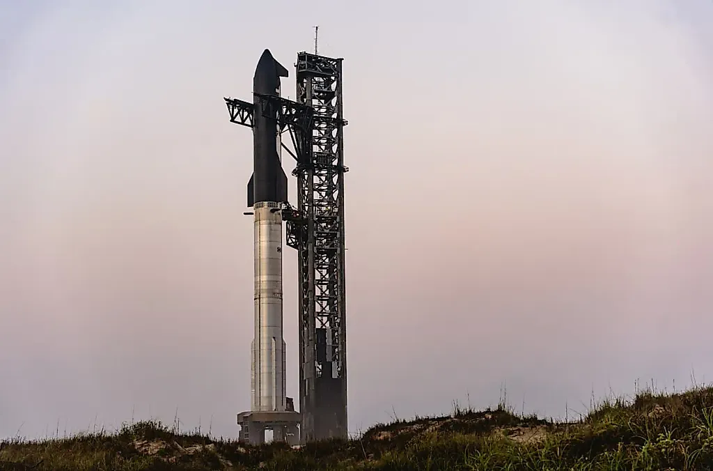 SpaceX снова ловит звезды... и взрывается!