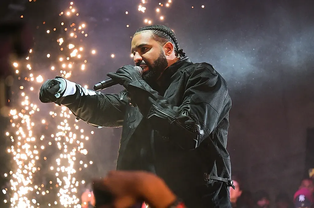 Billboard Hot 100: Уныло рекордный трон