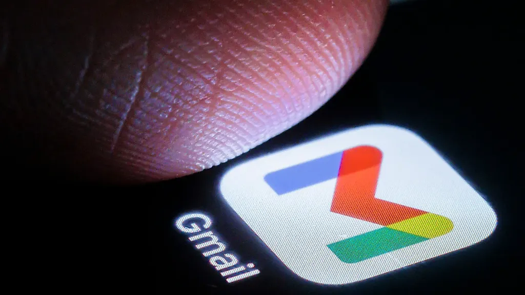 Как мошенники учат ИИ красть почту: уязвимость Google Gemini