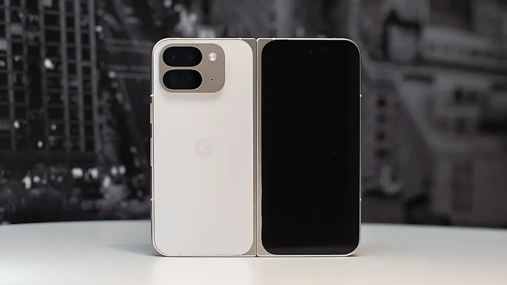 Google Pixel 10 Pro Fold может опередить Samsung Galaxy Z Fold 7 по двум важным показателям