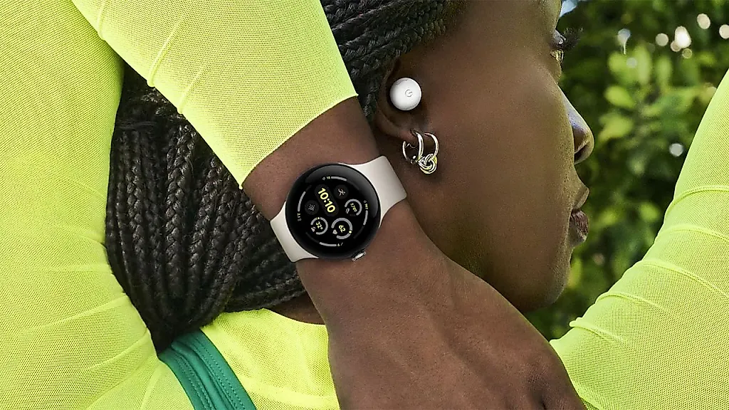 Google Pixel Watch 4: "умные" часы с обещанием ремонтопригодности и абсурдно нужными фишками
