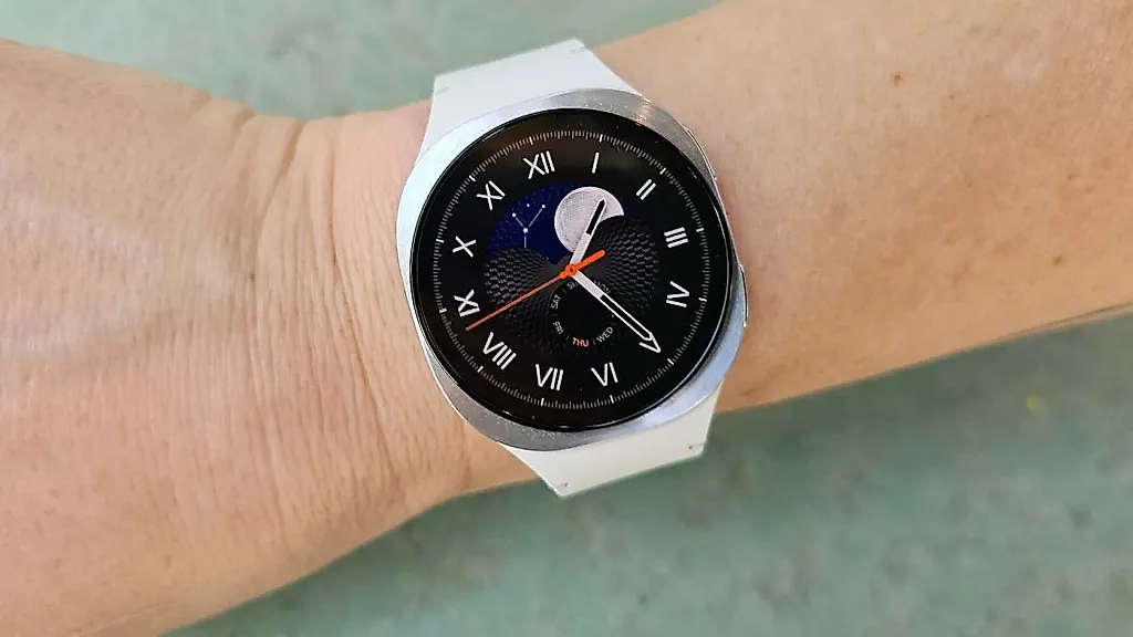 Galaxy Watch 8: Первые впечатления от умных часов Samsung