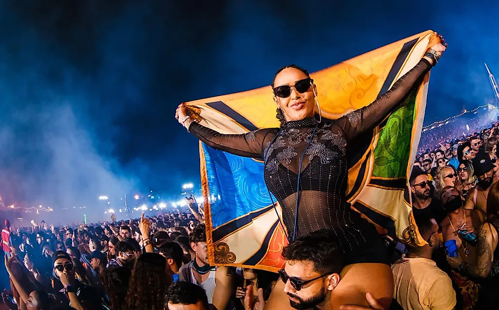 Tomorrowland построили новую сцену после пожара