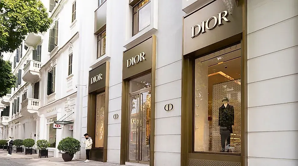 Dior сообщает о масштабной утечке данных клиентов