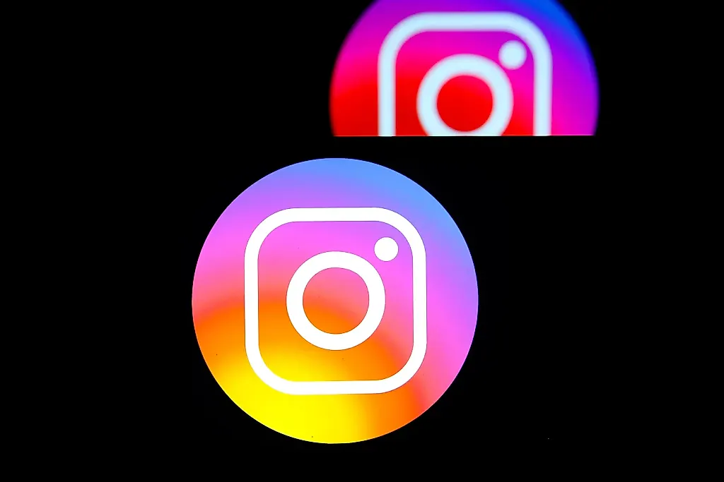 Instagram тестирует функцию "Blend" для совместного просмотра Reels с друзьями