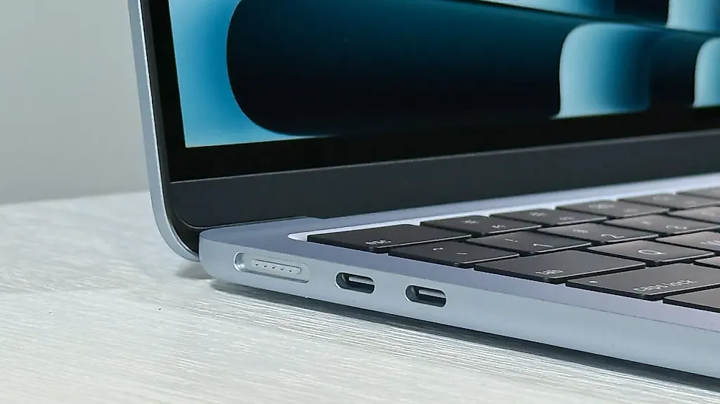 Apple готовит доступный MacBook за $599 – революция на рынке ноутбуков?