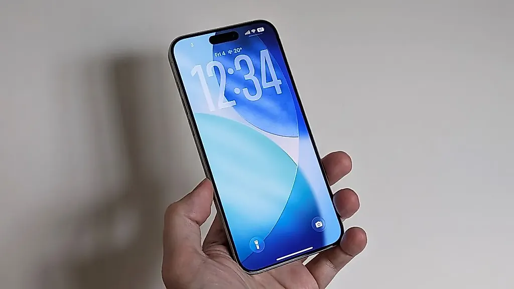 iOS 26 beta 6: чуть быстрее и веселее?