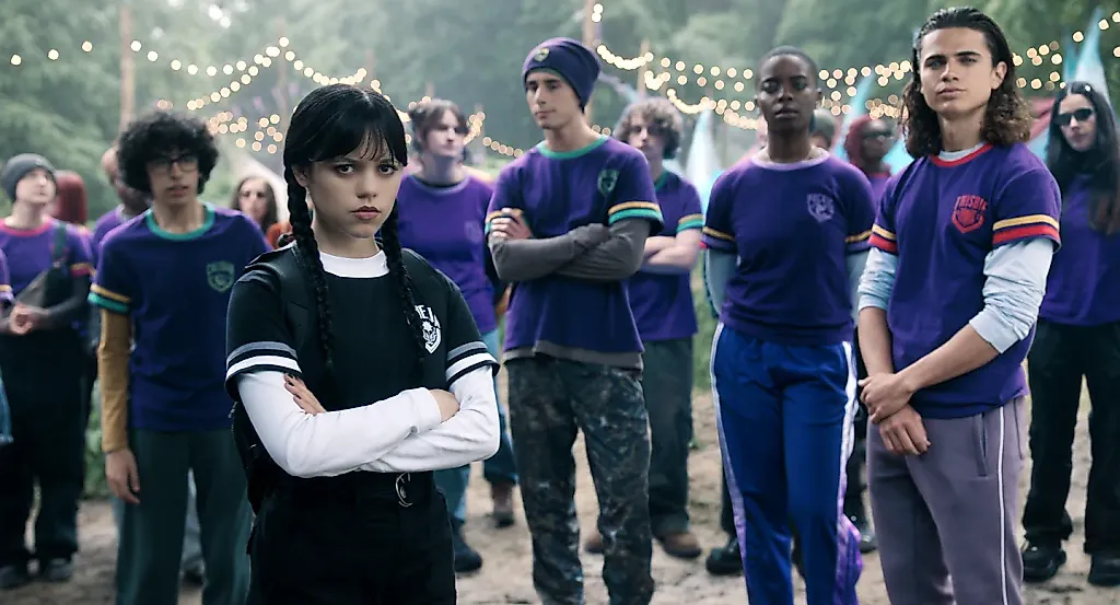 Вторая жизнь Wednesday: как сериал бьёт рекорды Netflix (снова)