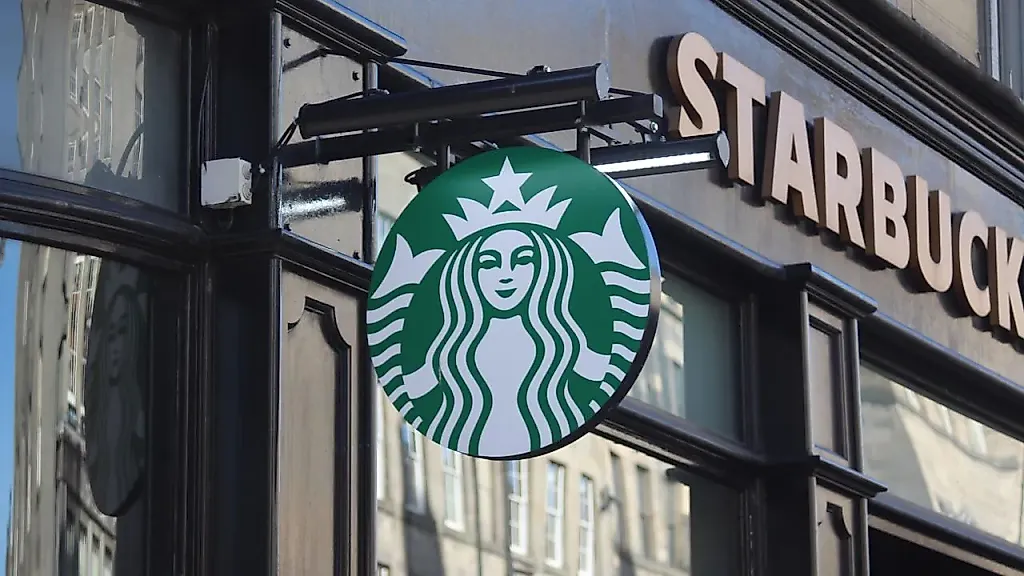 Starbucks в Южной Корее борется с офисным захватом кофеен