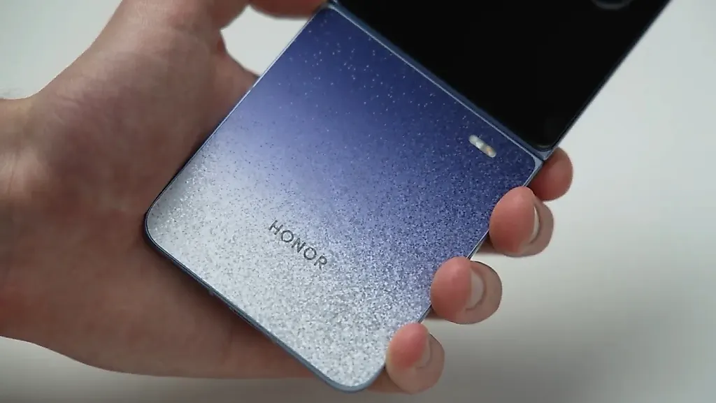 Honor Magic V Flip 2: сверкающий вызов флагманам