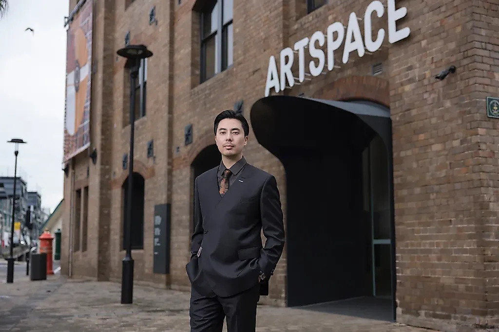 Виктор Ванг: новое лицо Сиднейского Artspace
