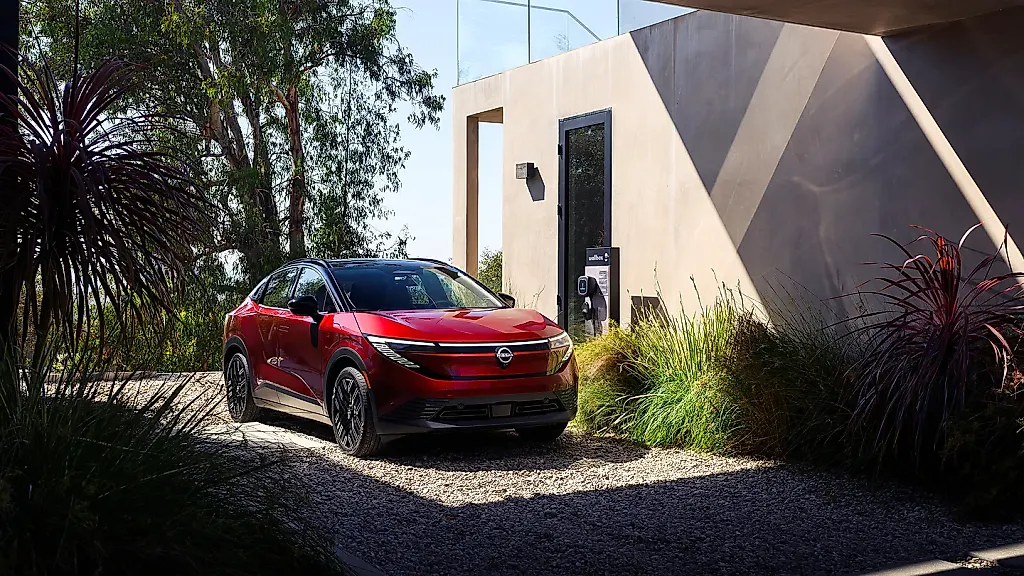 Новый Nissan Leaf: самая дешёвая электрокар в США — шанс для компании