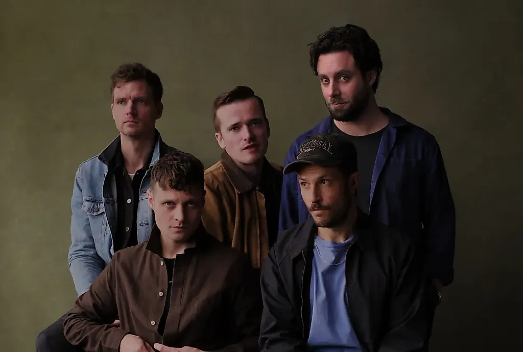 The Maccabees, Jamie T и CMAT зажгли на самом инди-дне лета: 7 лучших моментов с All Points East в Лондоне