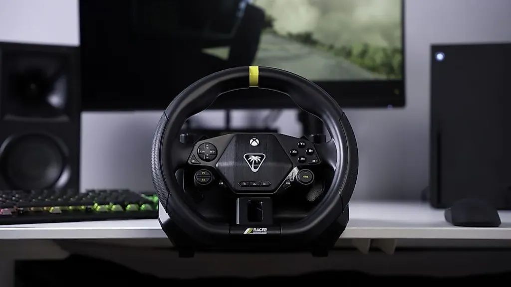 Turtle Beach представила бюджетный игровой руль Racer на Gamescom 2025