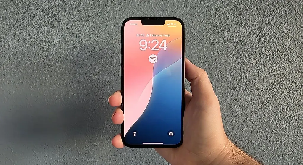  iPhone 16e: ещё один шаг назад на пути к совершенству