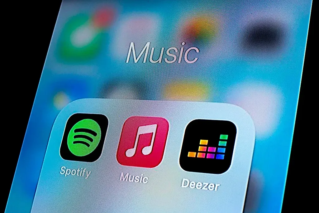 Антимонопольная битва вокруг Musixmatch и Warner: суд не отпустил дело