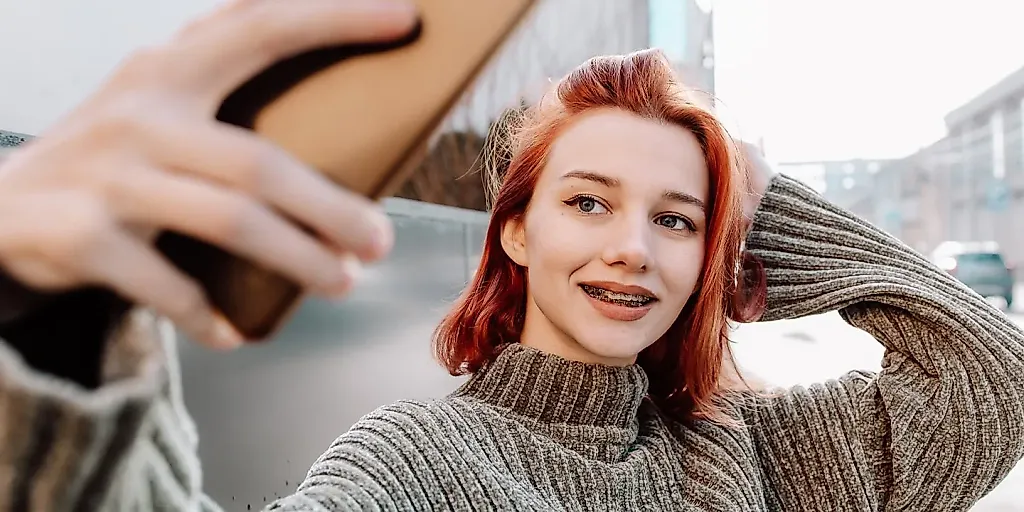 Почему нарциссы цепляются за социальные сети: о чем молчит ваше FOMO