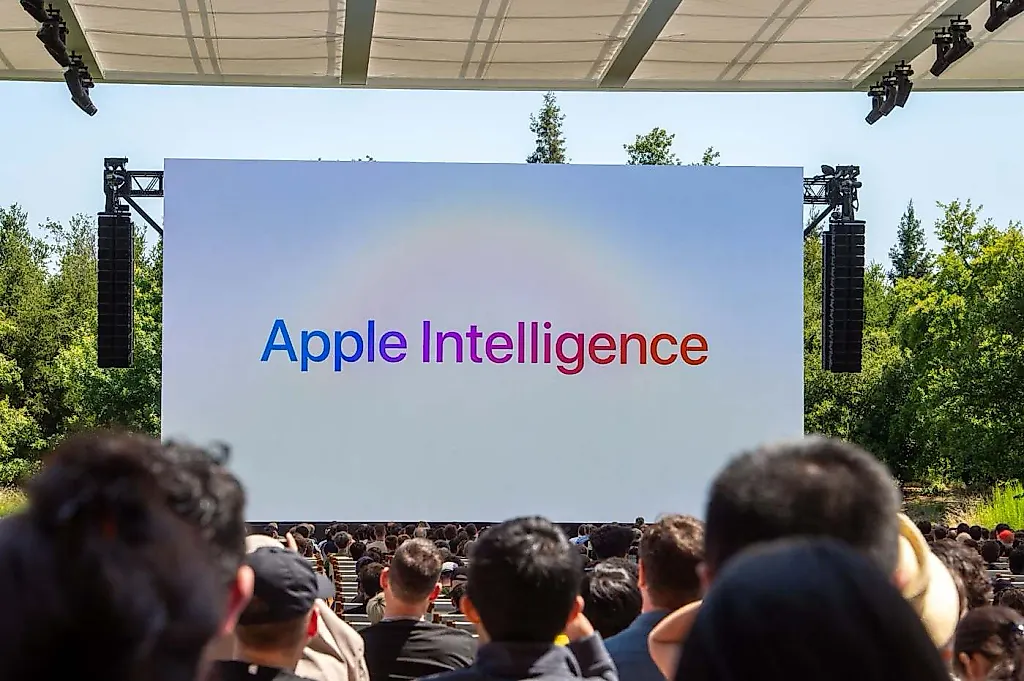 Apple под давлением: пиратство и ИИ