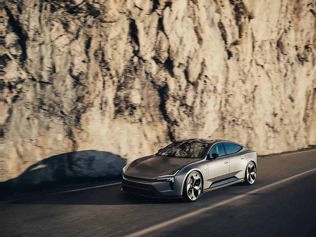 Polestar 5: Гром среди Porsche