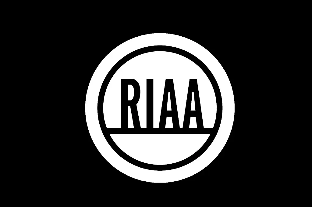 RIAA отказалась от отчётов по розничной выручке