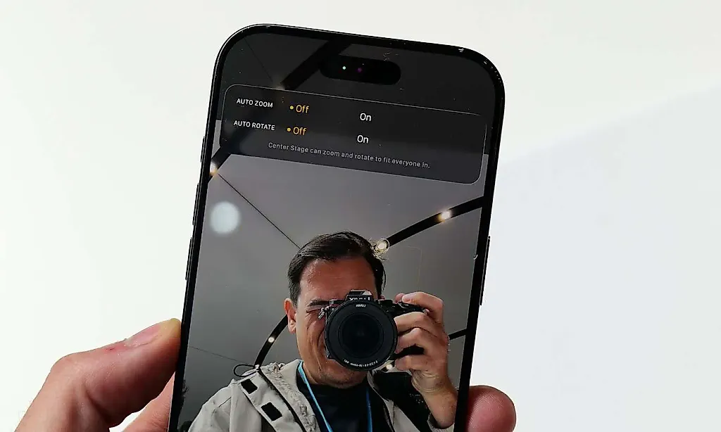 Квадратная селфи-камера iPhone 17: что меняет?
