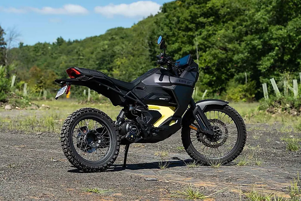 Разбор Can-Am Origin: электромотоцикл для веселья, но не для путешествий