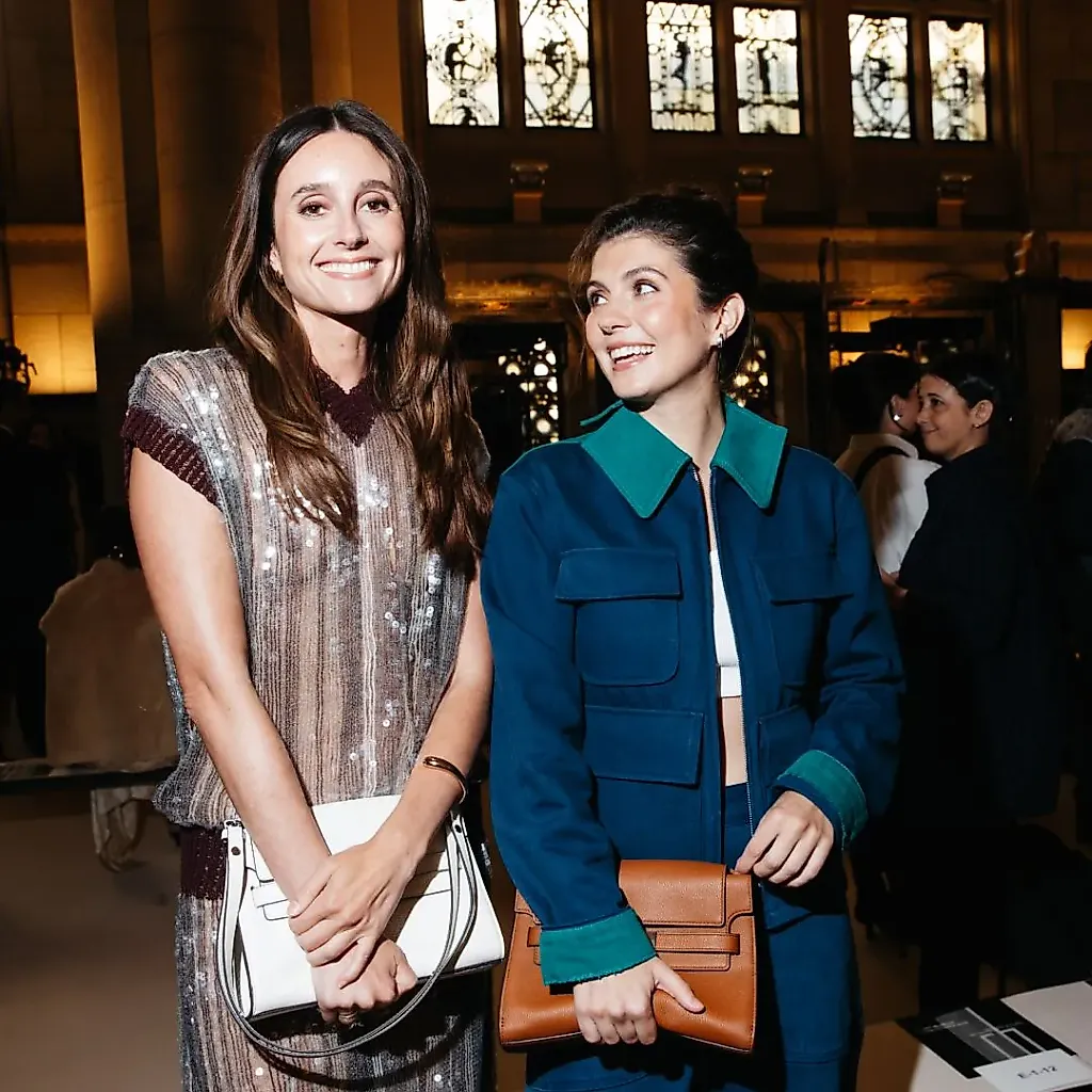 «It-bag» сезона: сумка Lee Radziwill от Tory Burch вновь на пьедестале моды