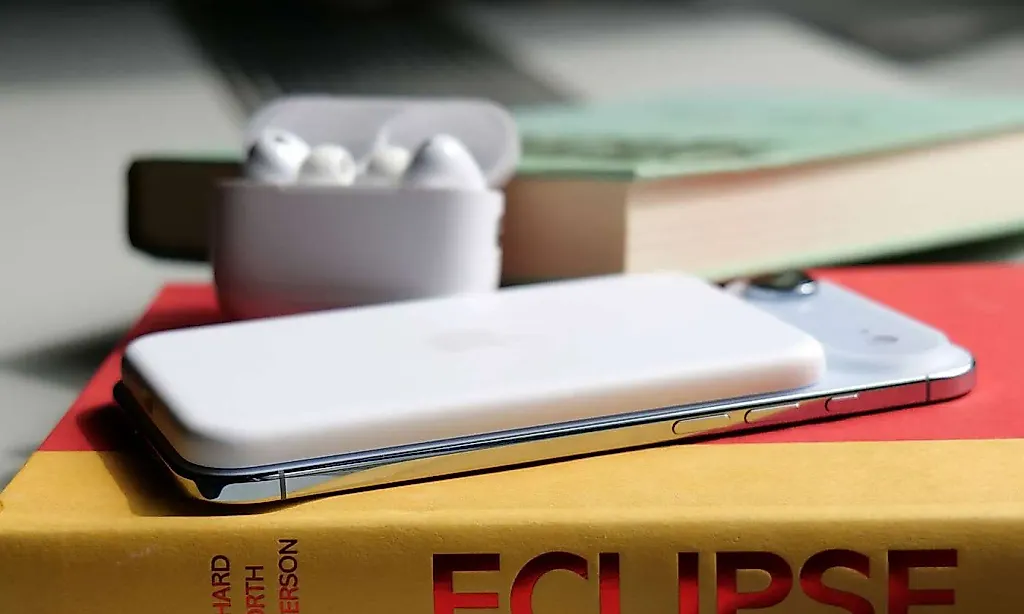 Почему не стоит покупать батарейку Apple MagSafe для iPhone Air