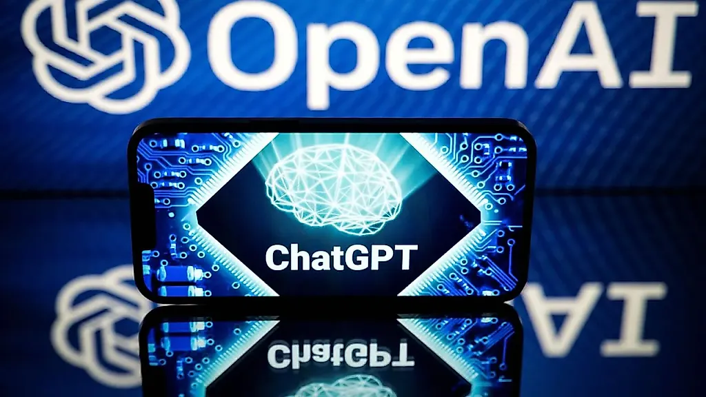 ChatGPT теперь как "взрослый дядя" – угадывает, не подросток ли ты?