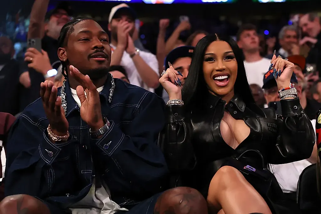 Cardi B беременна от Stefon Diggs: что скрывает звёздная пара?