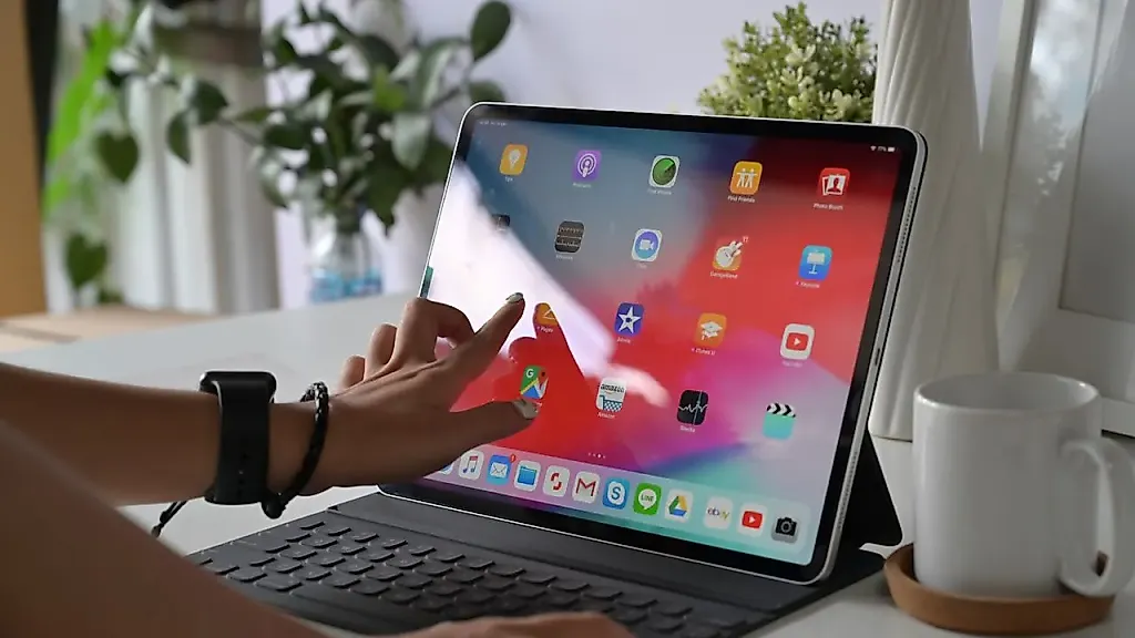 Apple готовит сенсорные MacBook Pro: что с ними не так?