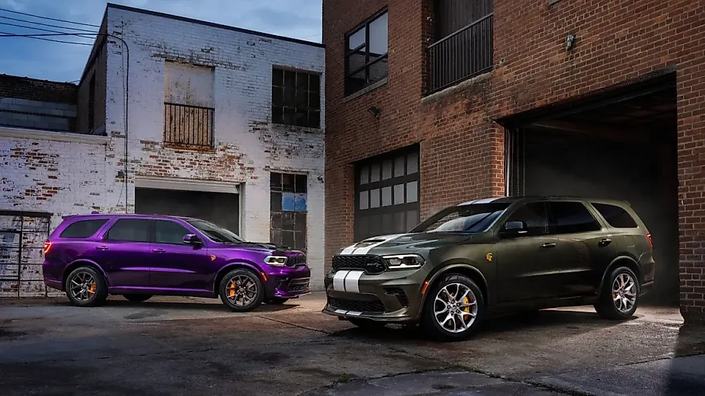 CARB против Dodge Durango: Почему "адские" внедорожники теперь вне закона в 17 штатах США