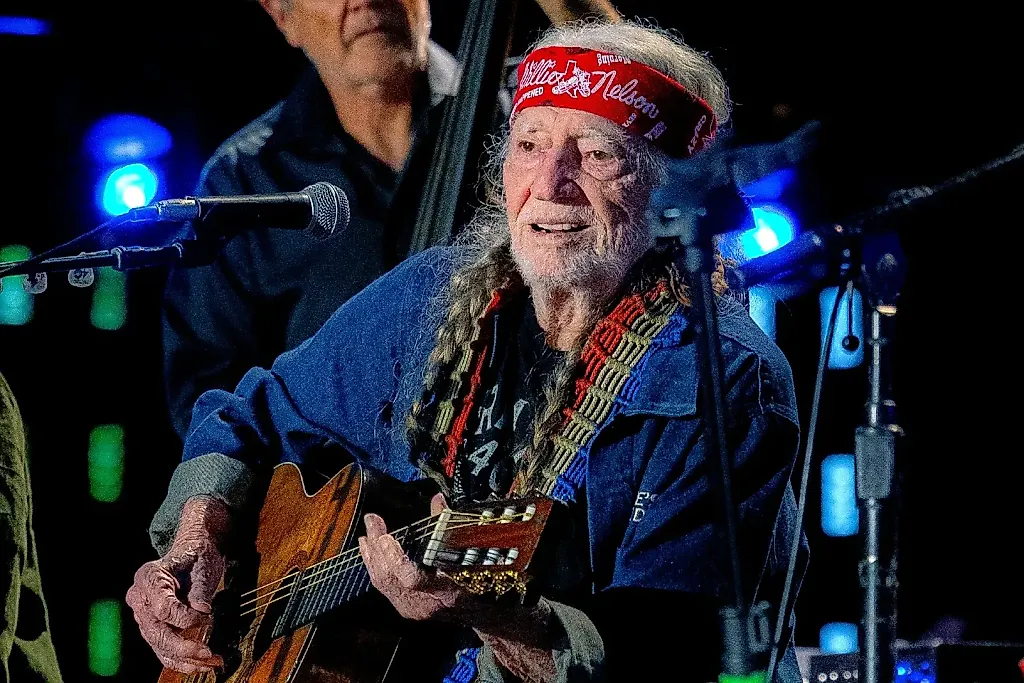 40 лет Farm Aid: корпорации должны заплатить за совесть!