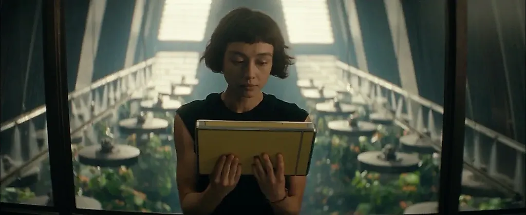 Как Sony Watchman вдохновил планшеты в "Чужом: Земля"