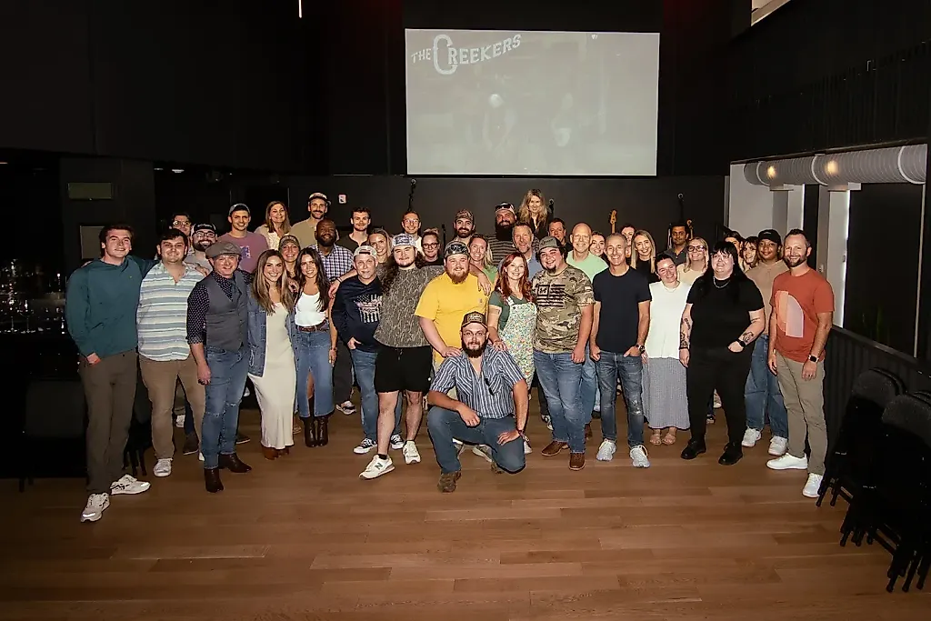 The Creekers: блюграсс из Кентукки покоряет Warner Music Nashville