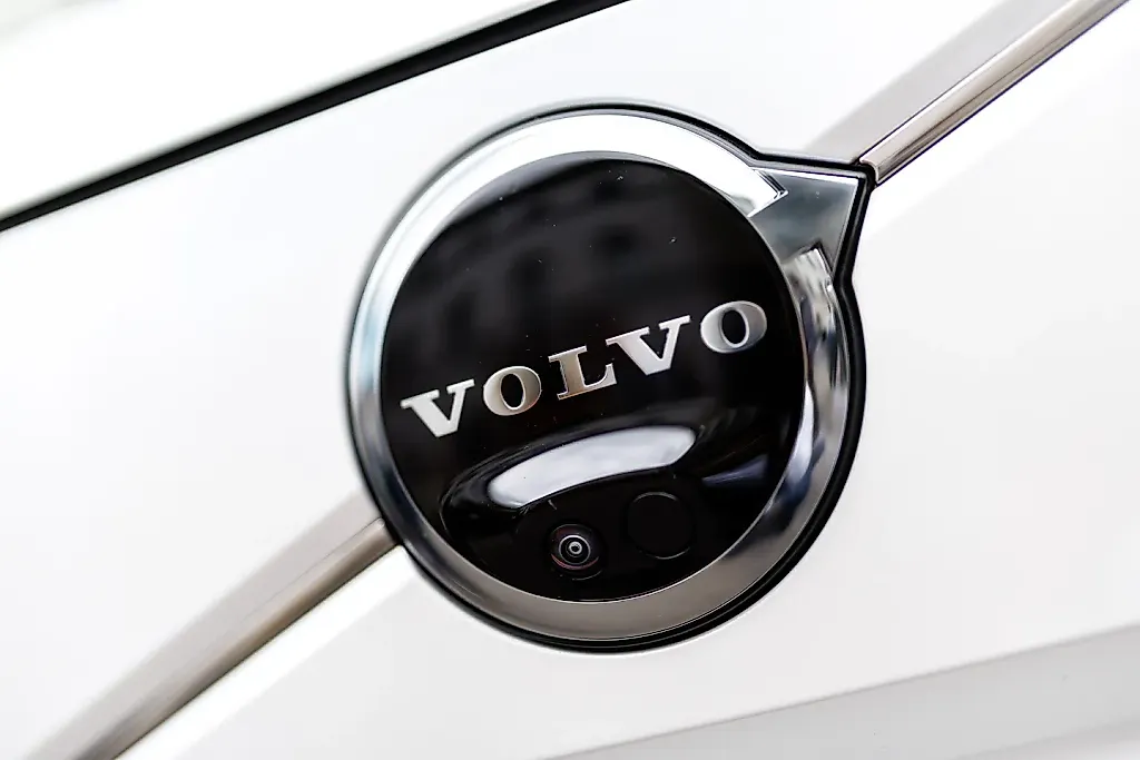Следующая волна гибридов Volvo: ставка на американский EREV