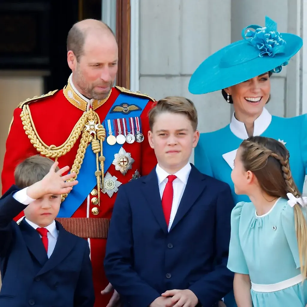 Принц Уильям и трагедия на школьной вечеринке: дети, еда и горькие браслеты