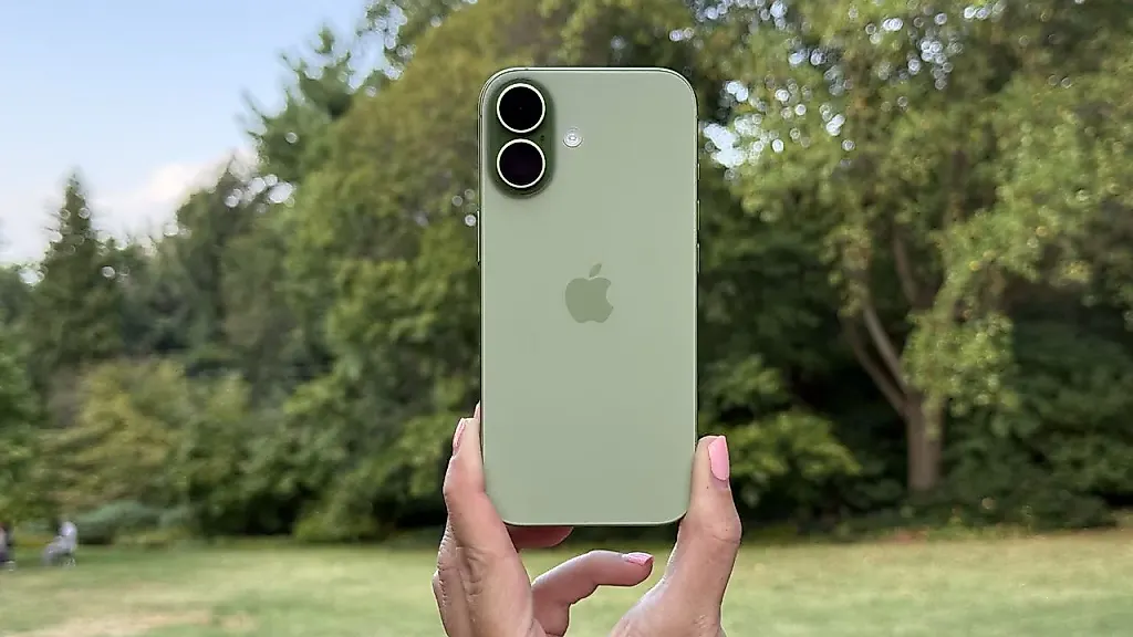 Стоит ли ждать iPhone 17e?