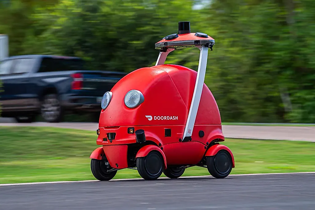 DoorDash запускает симпатичного робота Dot для доставки